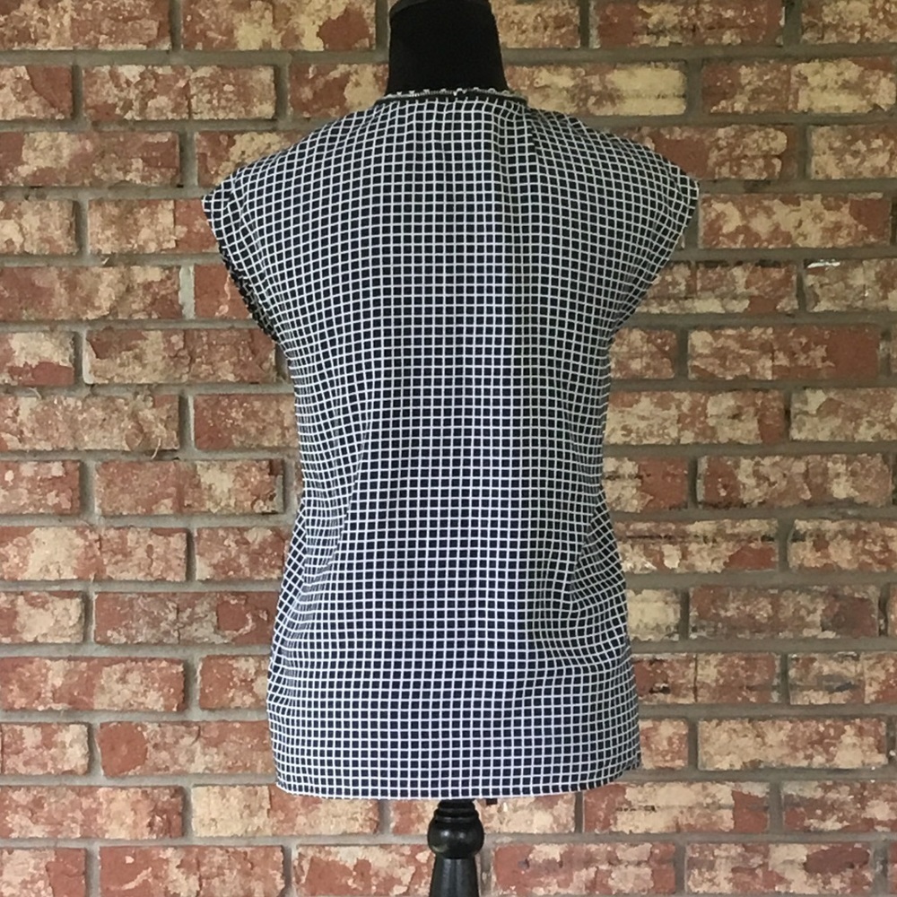 Michael Kors Sleeveless Top - Picture 6 of 7